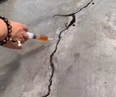佳县混凝土裂缝修补技术详解​